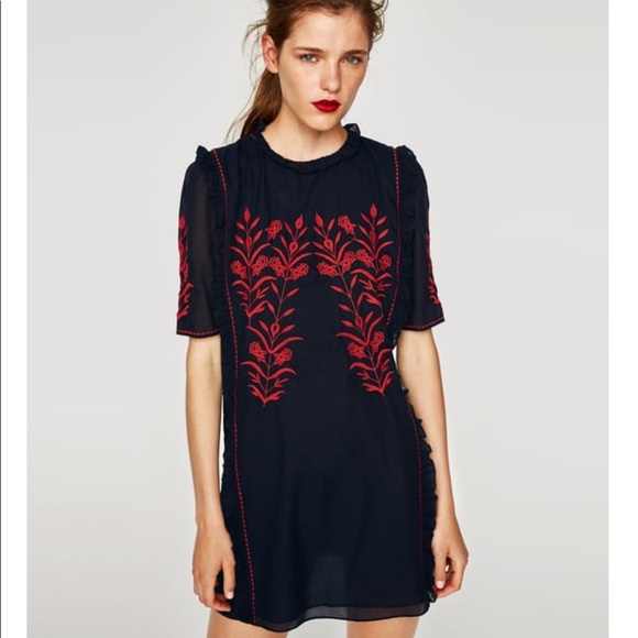 Zara Dresses & Skirts - Zara FLOWING EMBROIDERED DRESS